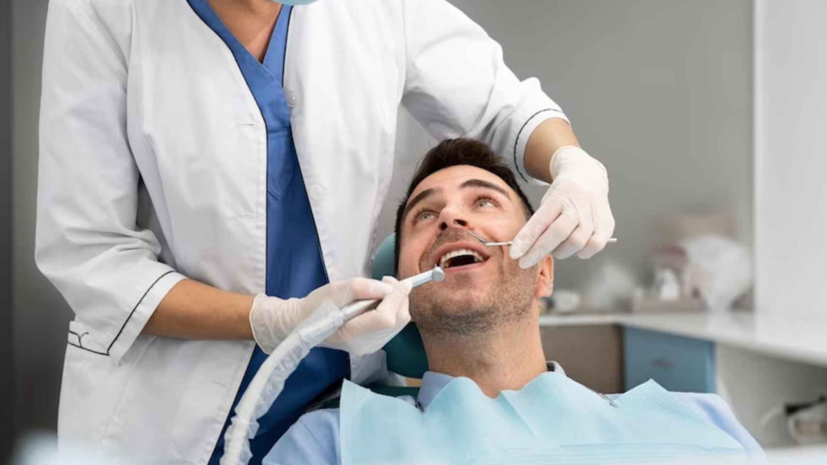 Prefeitura de Barras sanciona lei que aumenta valor do salário dos dentistas