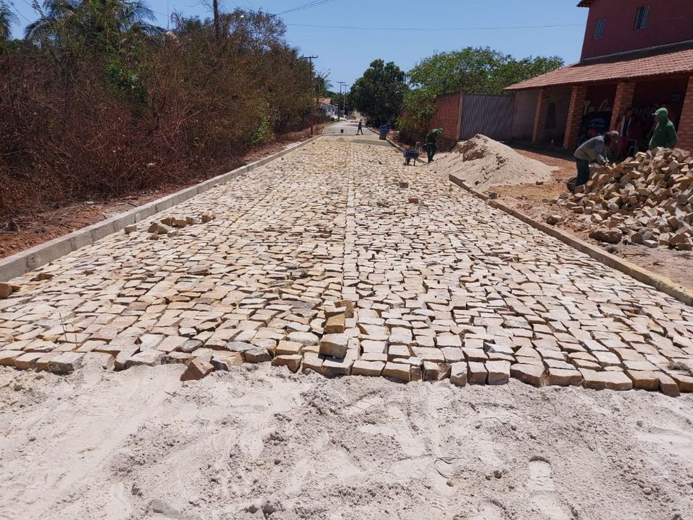 Barras ultrapassou os 40% do total de 8.002 m² de área a ser pavimentada nos bairros