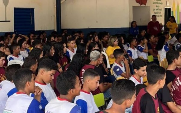 Inscrição para seleção interna de gestores de escolas municipais seguem até dia 24