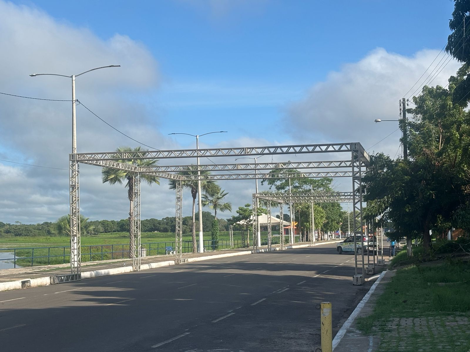 MELHOR FESTA| Montagem da estrutura do Carnaval de Barras já está avançada